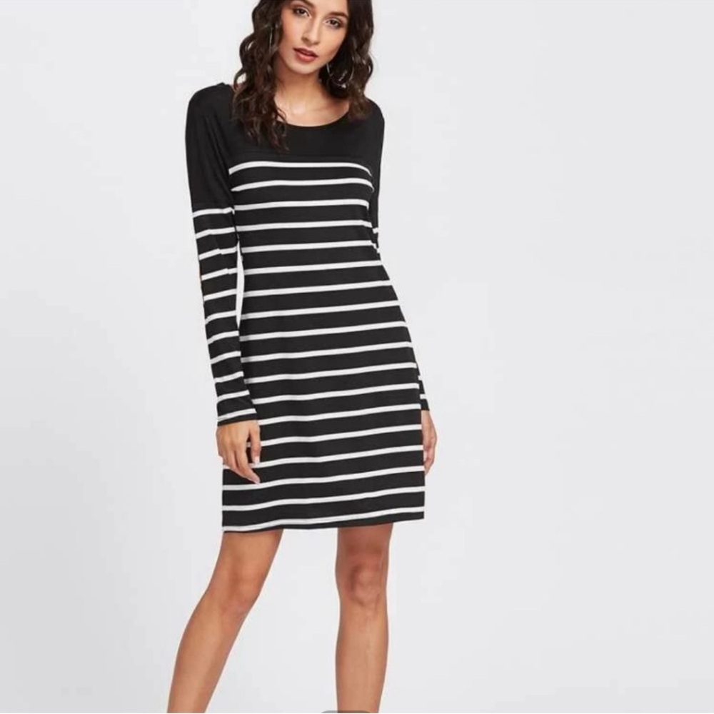 Black and White Striped Long Sleeve Dress cute large - Picture 5 of 5